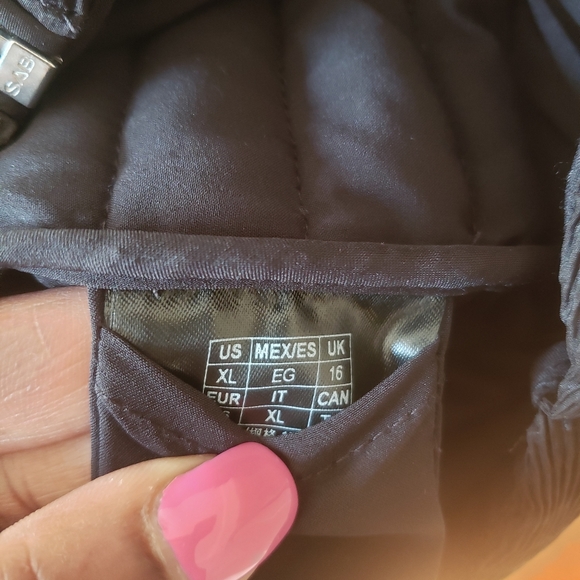 Guess Terri Eco Puffer Coat - Picture 13 of 15